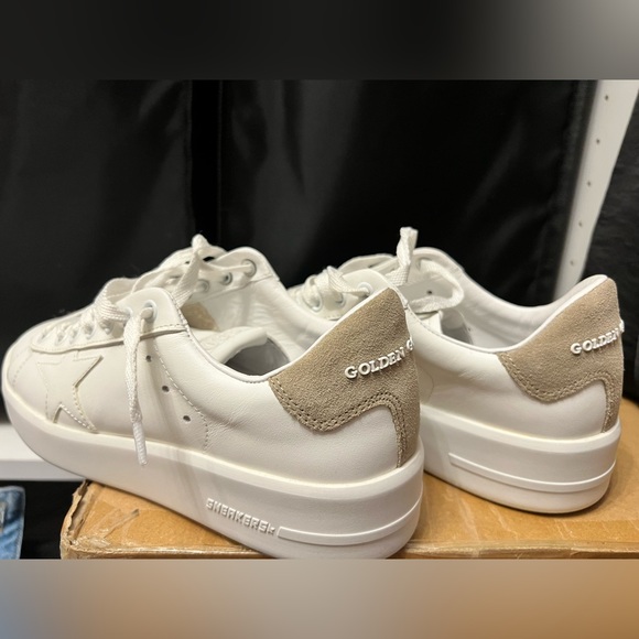 Golden Goose Pure Sneakers - Picture 6 of 9
